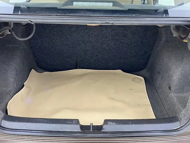 Used Volkswagen Ameo Highline Plus 1.5L AT (D)16 Alloy in Thane