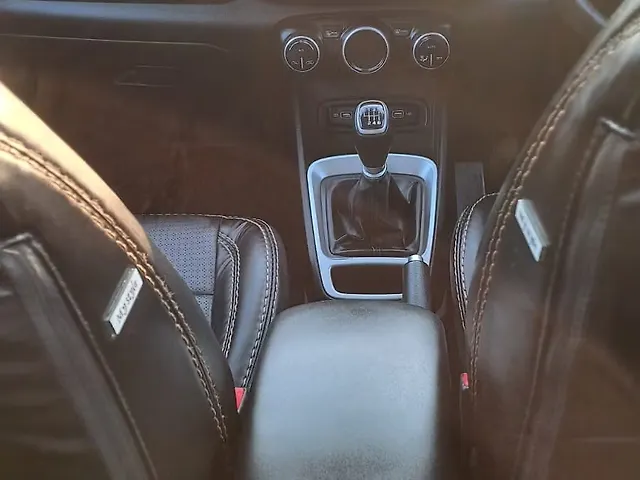 Used Hyundai Venue [2023-2025] SX 1.5 Diesel in Rudrapur