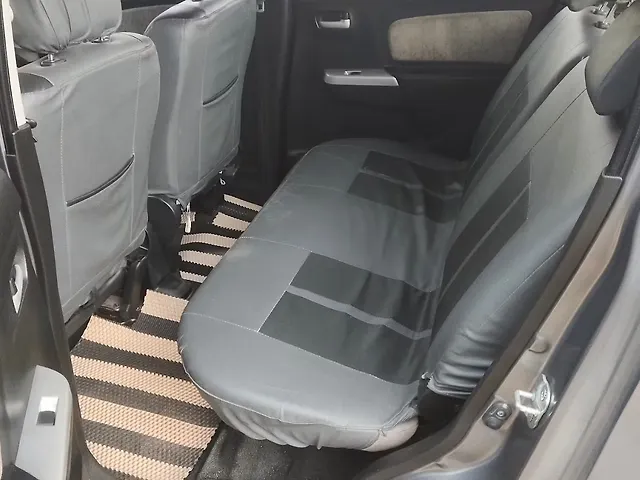 Used Maruti Suzuki Wagon R 1.0 [2014-2019] VXI in Guwahati