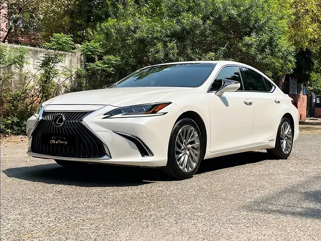 Used 2021 Lexus ES in Delhi