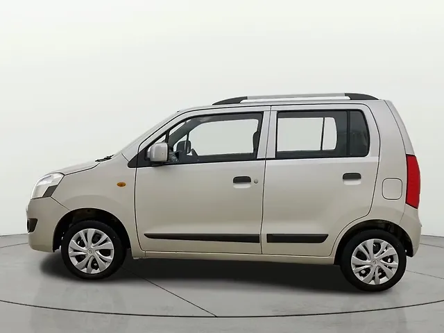 Used Maruti Suzuki Wagon R 1.0 [2014-2019] VXI in Ahmedabad