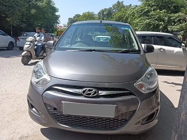Used 2011 Hyundai i10 in Delhi