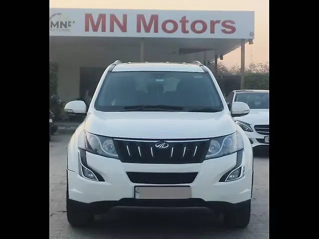 Used 2018 Mahindra XUV500 in Ahmedabad