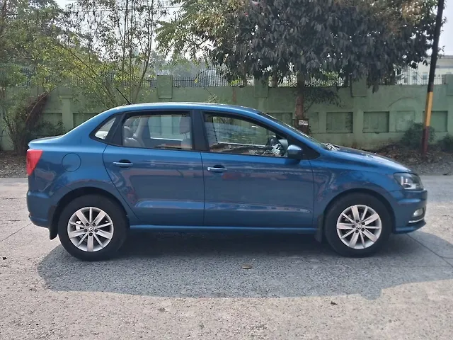 Used Volkswagen Ameo Highline Plus 1.5L AT (D)16 Alloy in Indore