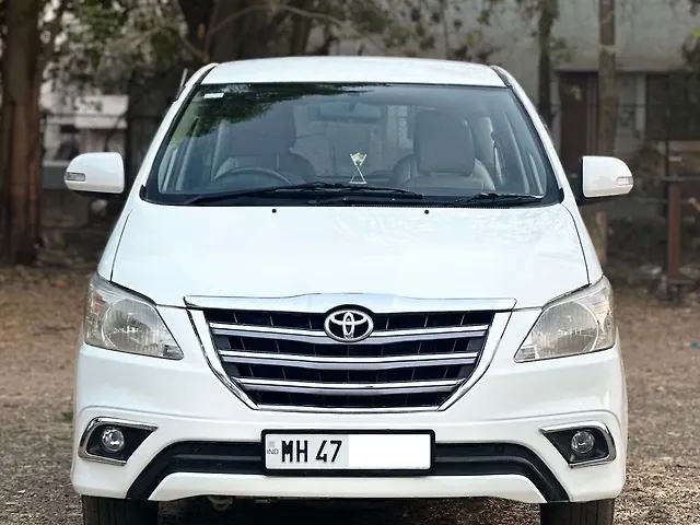 Used 2015 Toyota Innova in Nashik