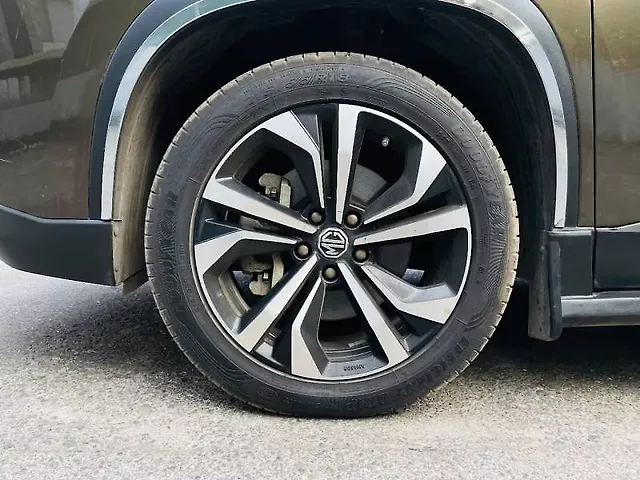 Used MG Hector [2023-2025] Sharp Pro 1.5 Turbo Petrol  CVT [2023] in Mumbai