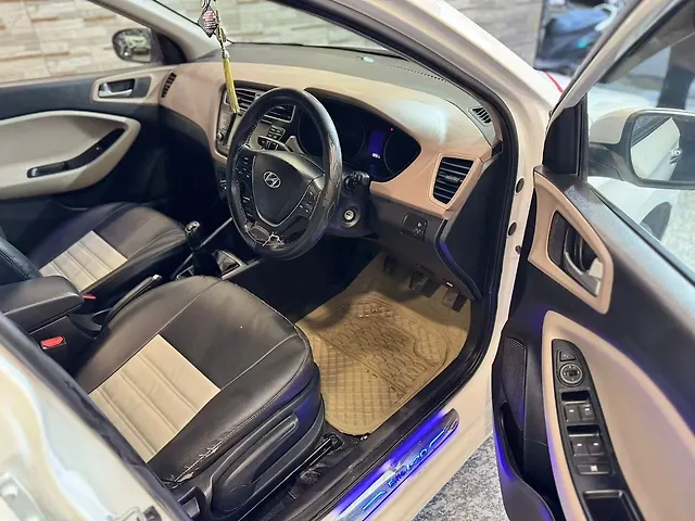 Used Hyundai i20 [2020-2023] Sportz 1.2 MT [2020-2023] in Jalandhar