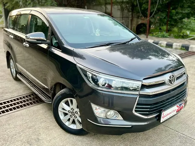 Used 2017 Toyota Innova in Thane