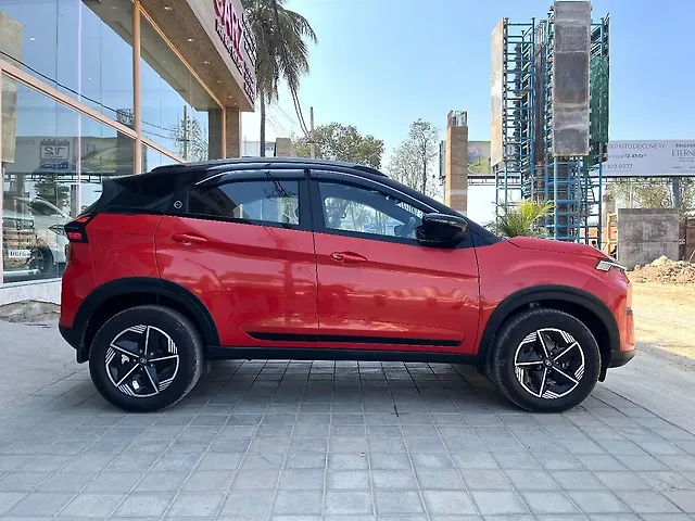 Used Tata Nexon Fearless Plus (PS) 1.2 Petrol 7DCA Dark Edition in Bangalore