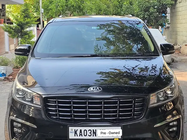 Used 2021 Kia Carnival in Bangalore