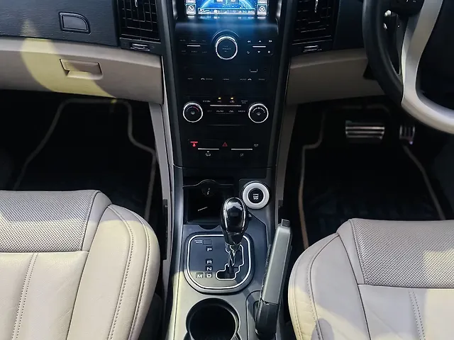 Used Mahindra XUV500 [2015-2018] W10 AWD AT in Thane