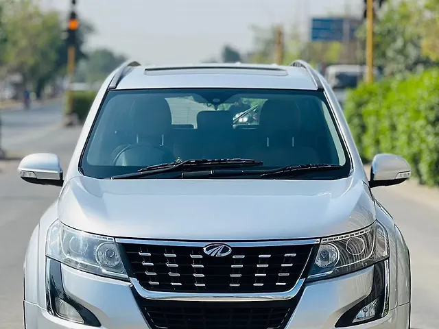 Used 2018 Mahindra XUV500 in Surat