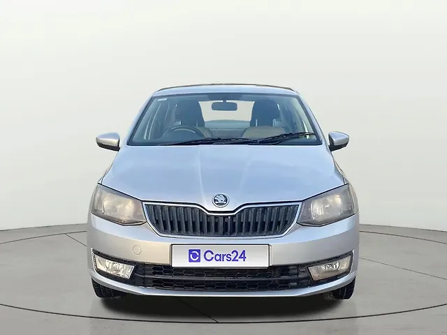 Used Skoda Rapid Ambition 1.6 MPI in Jaipur