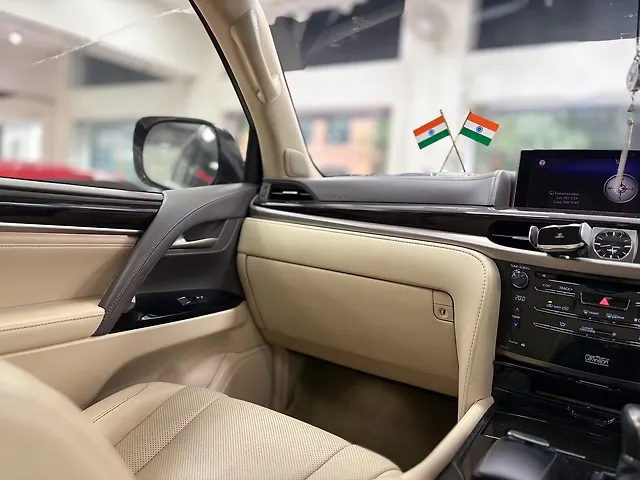 Used Lexus LX 570 V8 AT in Chennai