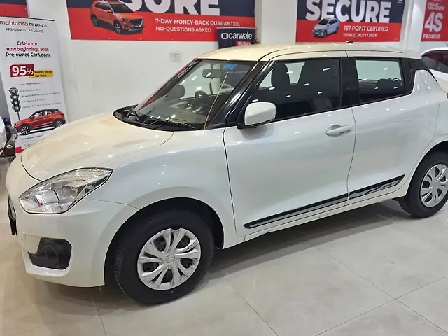Used Maruti Suzuki Swift [2021-2024] VXi in Kanpur