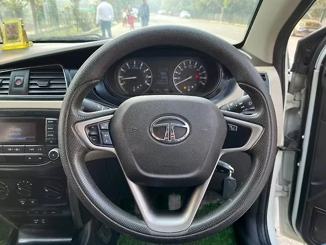 Used Tata Zest XMS Petrol in Noida Used Tata Zest XMS Petrol in Noida