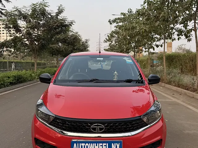 Used 2022 Tata Tiago in Thane