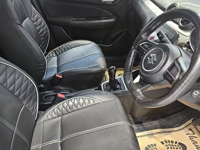 Used Maruti Suzuki Swift [2021-2024] VXi in Kanpur