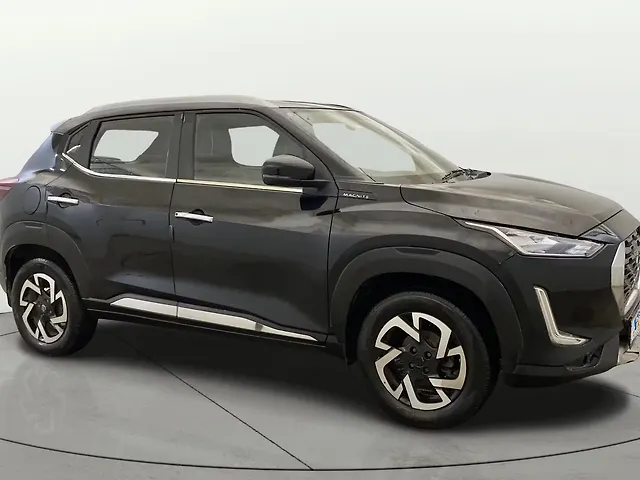 Used 2023 Nissan Magnite in Delhi
