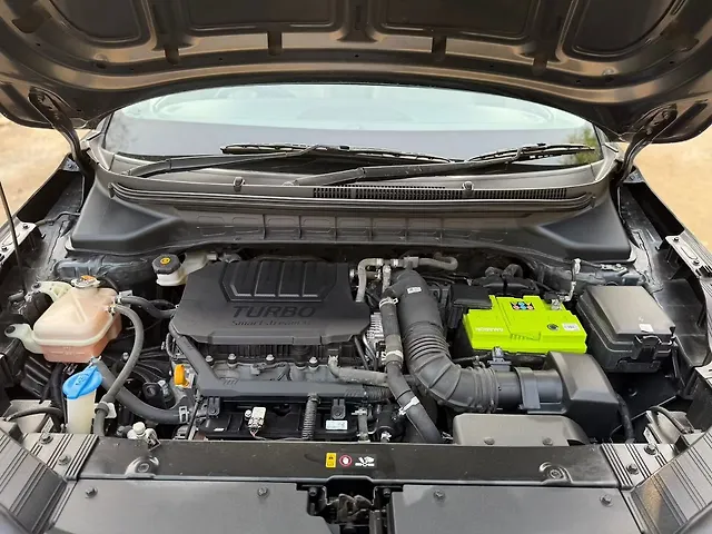 Used Kia Carens [2023-2024] Luxury (O)1.5 Turbo Petrol DCT 7 STR [2023-2024] in Mumbai