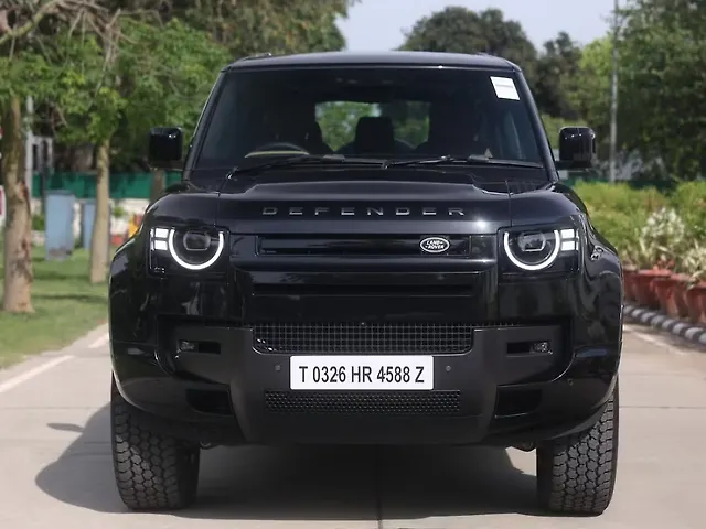 Used 2025 Land Rover Defender in Delhi