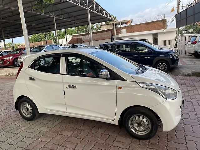 Used Hyundai Eon Era + in Lucknow