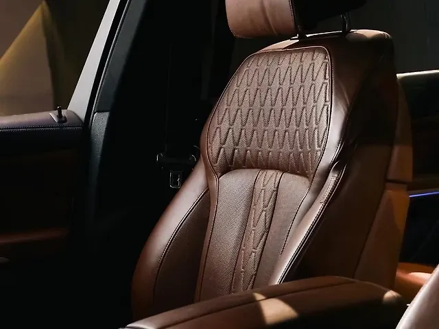 Used BMW X7 [2019-2023] xDrive40i M Sport (Petrol) in Ahmedabad
