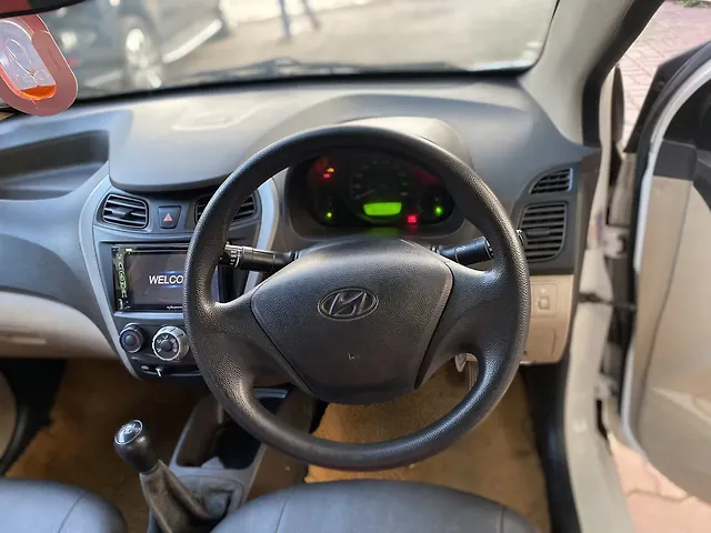 Used Hyundai Eon Era + in Lucknow