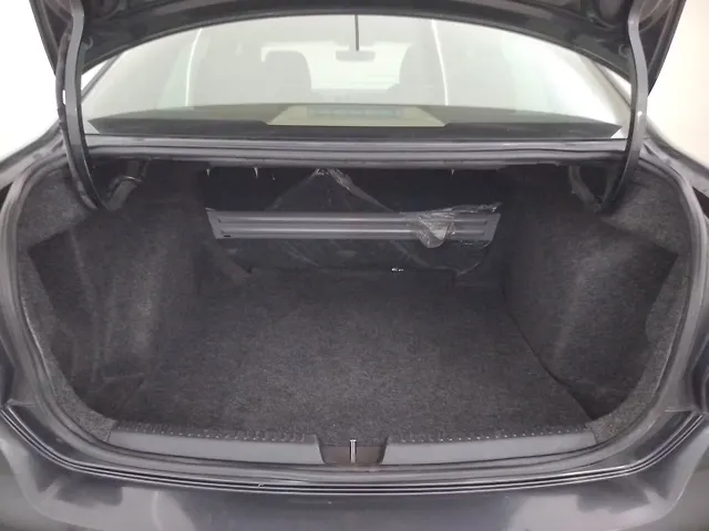 Used Volkswagen Vento Highline Plus 1.0L TSI Automatic in Coimbatore