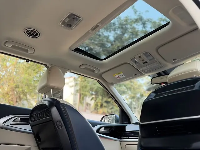 Used Kia Carens [2023-2024] Luxury (O)1.5 Turbo Petrol DCT 7 STR [2023-2024] in Mumbai