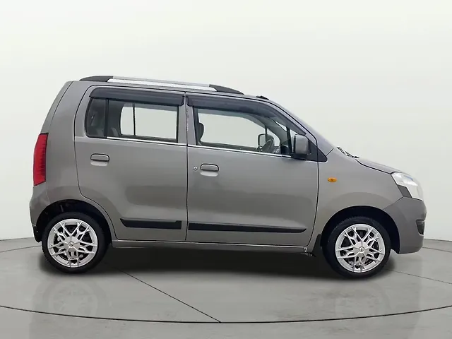 Used Maruti Suzuki Wagon R 1.0 [2014-2019] VXI AMT in Hyderabad