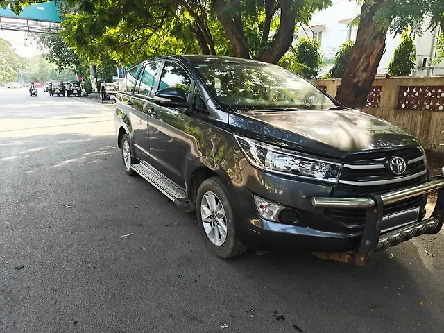 Used Toyota Innova Crysta [2016-2020] 2.4 G 7 STR [2016-2017] in Raipur
