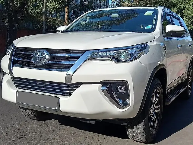 Used Toyota Fortuner [2016-2021] 2.8 4x2 AT [2016-2020] in Chandigarh