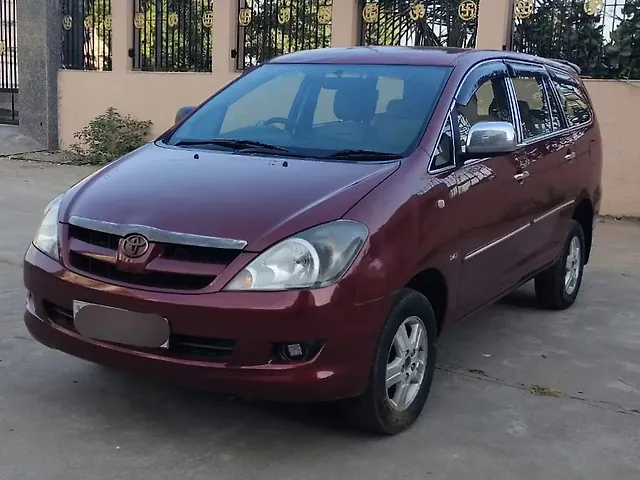 Used 2006 Toyota Innova in Vadodara
