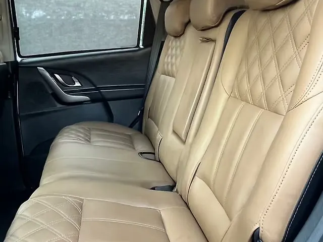 Used Mahindra XUV500 W9 [2018-2020] in Chandigarh
