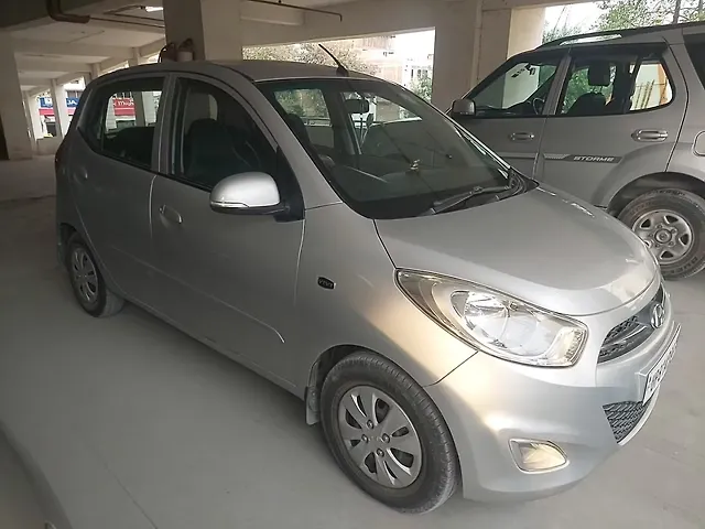 Used 2012 Hyundai i10 in Allahabad