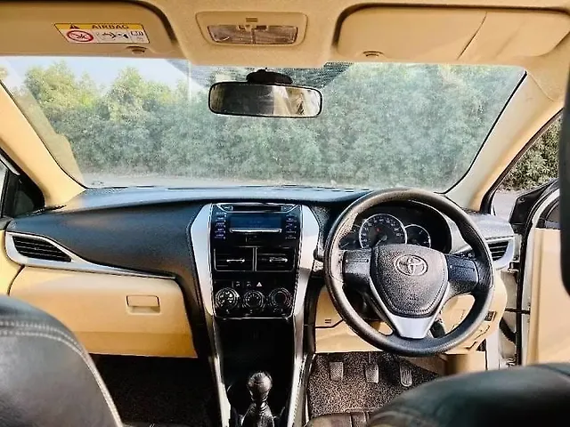 Used Toyota Yaris J MT [2018-2020] in Vapi