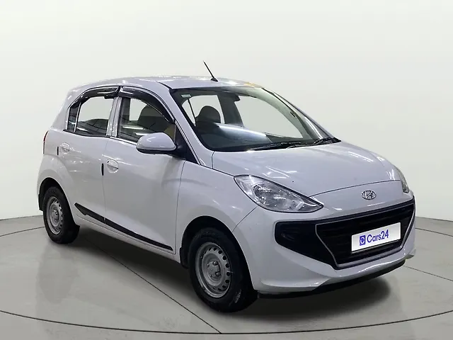 Used 2022 Hyundai Santro in Indore