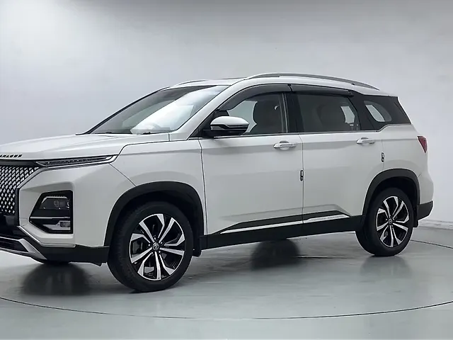 Used 2023 MG Hector Plus in Gurgaon