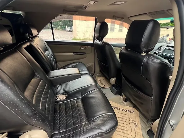 Used Toyota Fortuner [2012-2016] 4x2 AT in Lucknow