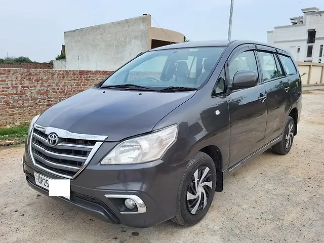 Used Toyota Innova [2015-2016] 2.5 G BS III 8 STR in Agra