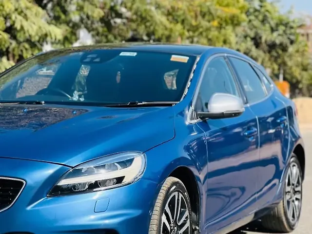 Used Volvo V40 [2016-2019] D3 R-Design in Jaipur