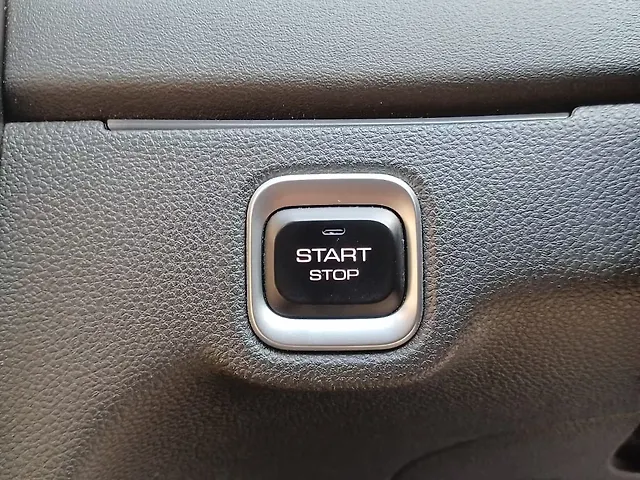 Used MG Hector [2023-2025] Sharp Pro 1.5 Turbo CVT in Mumbai