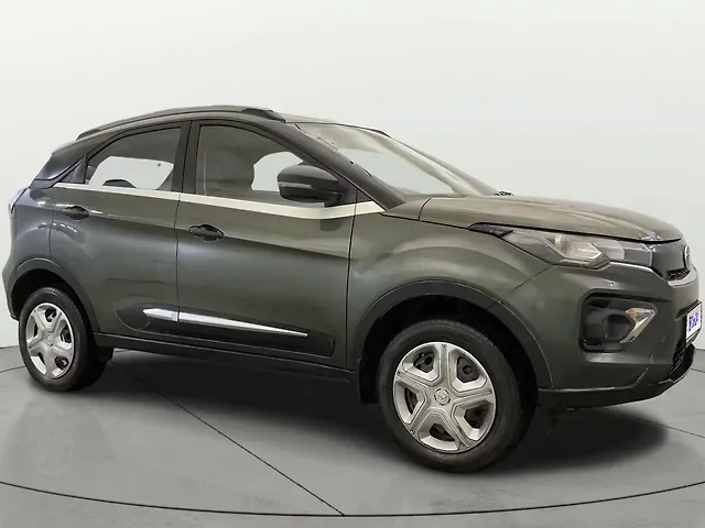 Used 2022 Tata Nexon in Delhi