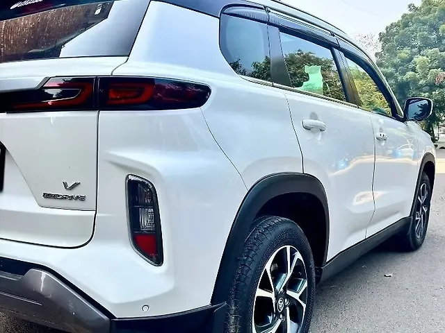 Used Toyota Urban Cruiser Hyryder V AT NeoDrive [2023-2025] in Delhi