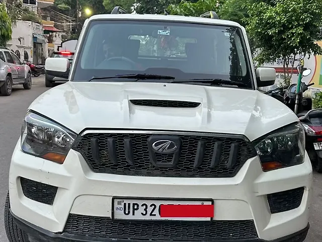 Used 2016 Mahindra Scorpio in Lucknow