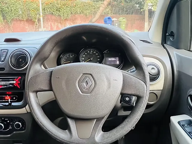 Used Renault Lodgy 85 PS RXL [2015-2016] in Chandigarh