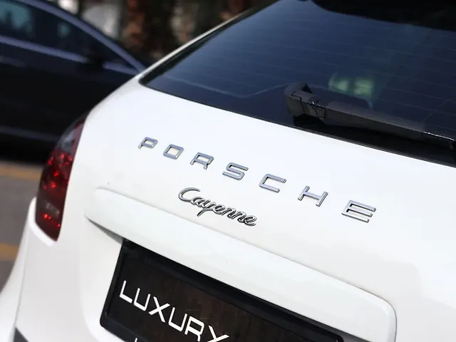Used Porsche Cayenne [2010-2014] Diesel in Delhi