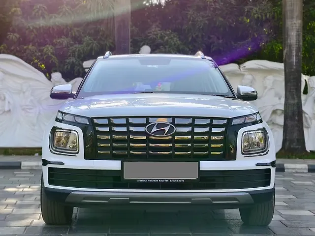 Used 2023 Hyundai Venue in Thane
