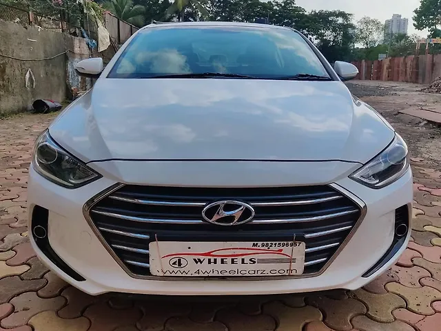 Used 2019 Hyundai Elantra in Mumbai